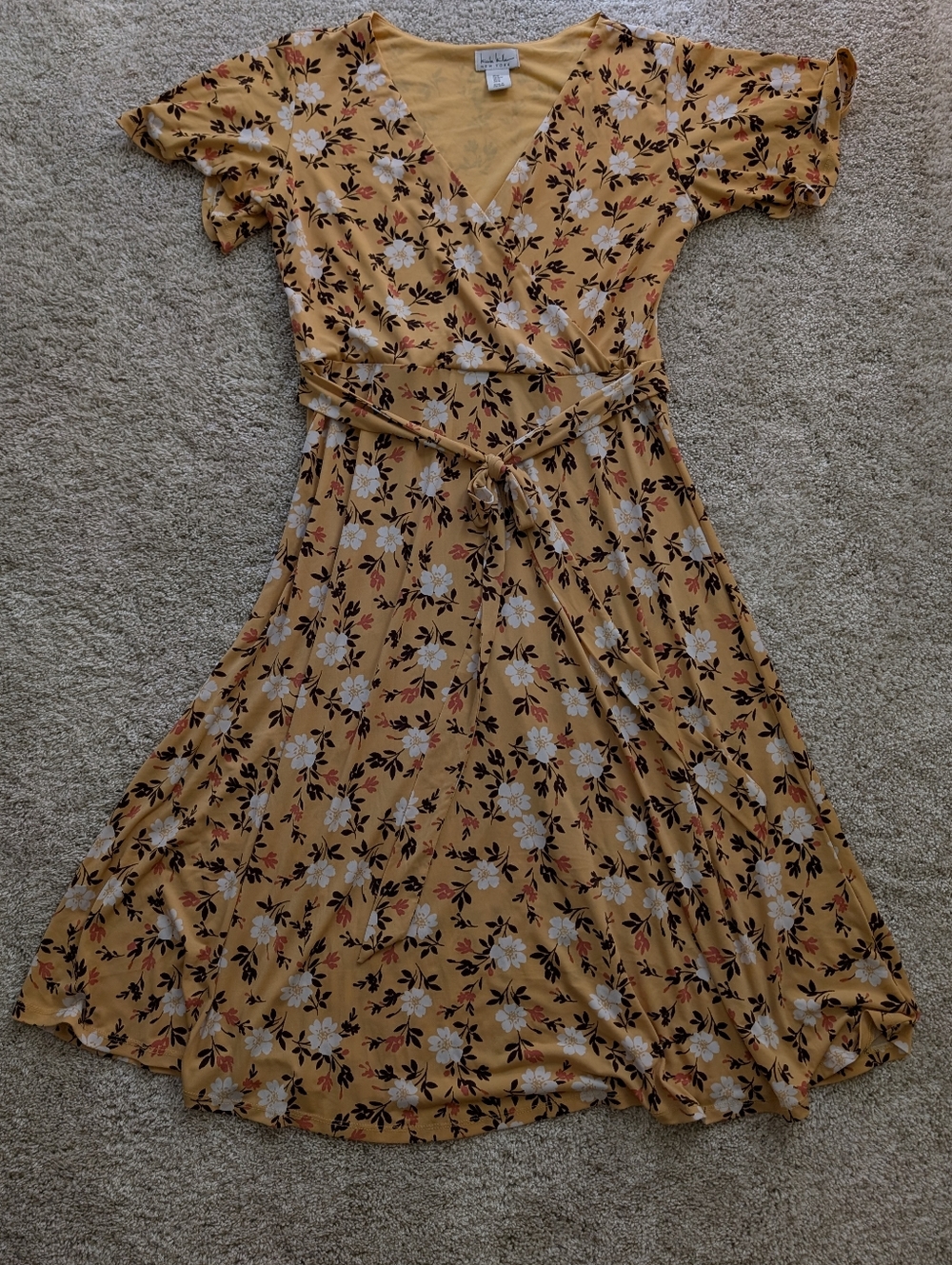 Nicole Miller Floral VNeck Dress